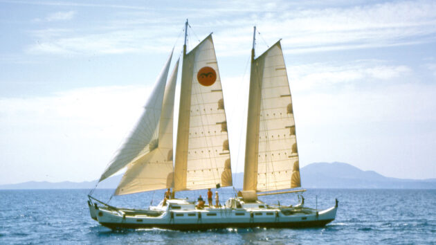 Spirit of Gaia yacht sailing